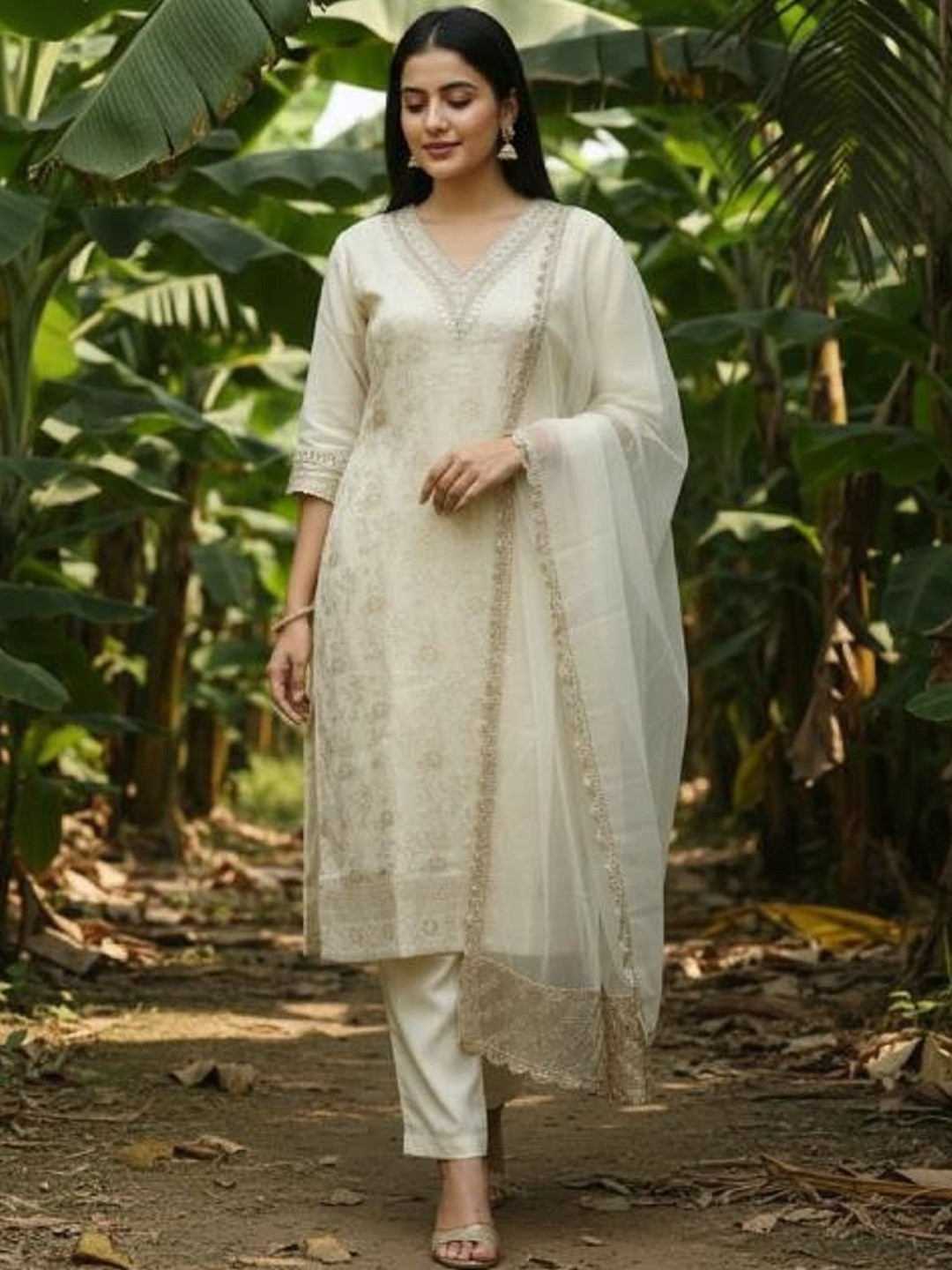 DWIJA FASHION Women Ethnic Motifs Printed Regular Thread Work Kurta with Trousers & With Dupatta