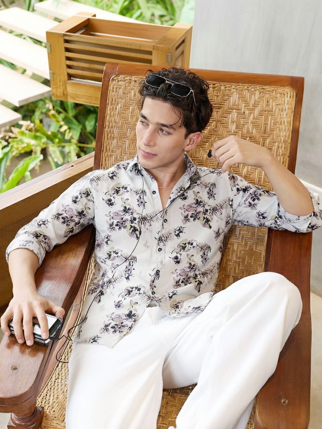SHIRTZONE Men Standard Floral Printed Casual Shirt