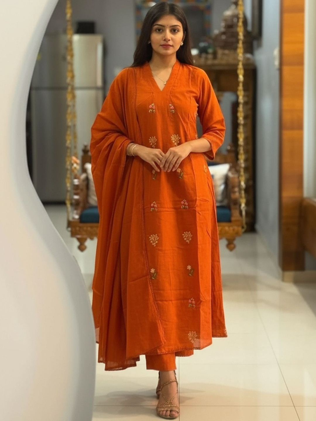 Aaghnya Women Ethnic Motifs Embroidered Regular Thread Work Kurta with Trousers & With Dupatta