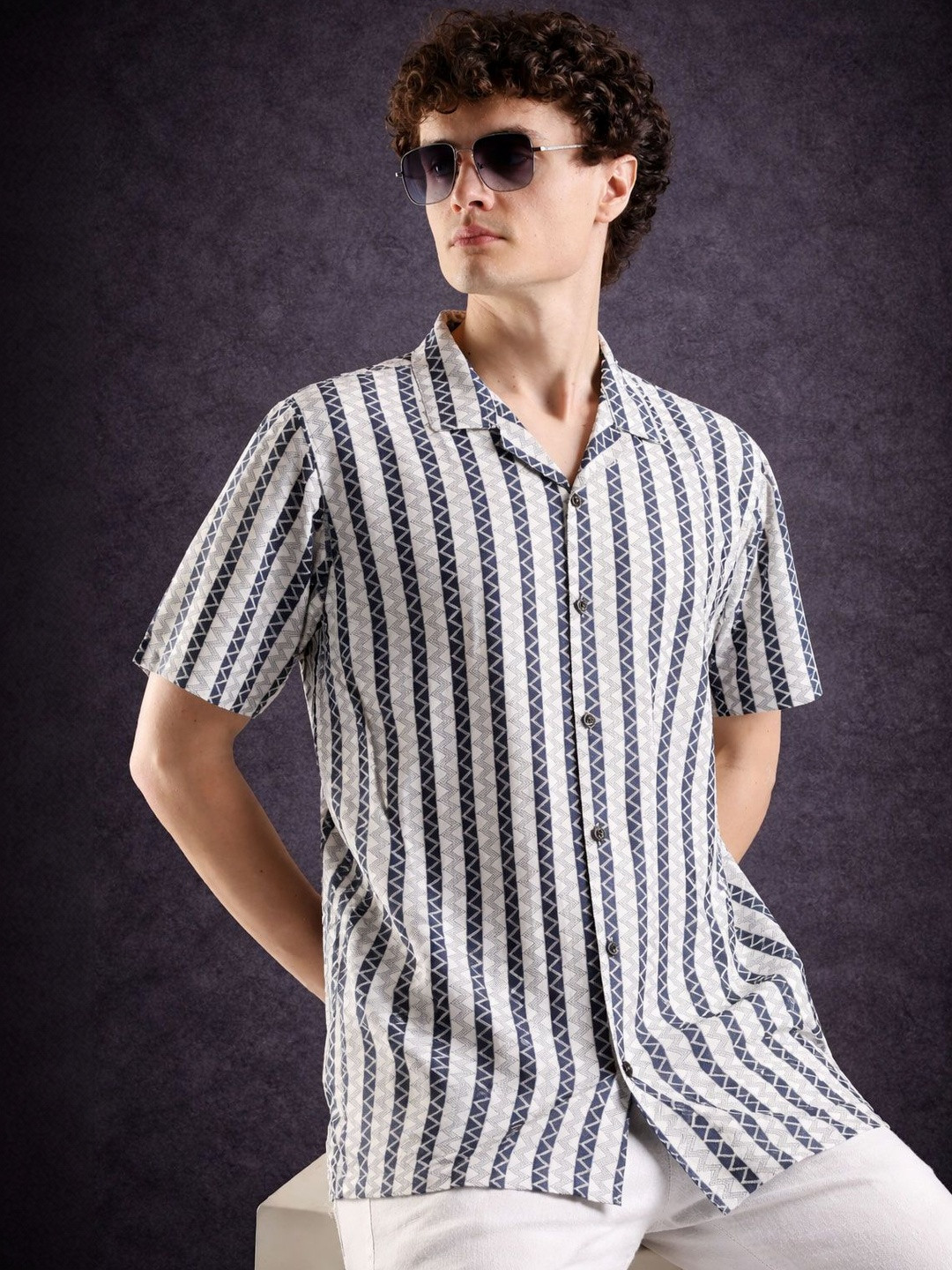 MaverIQ Men Classic Printed Casual Shirt