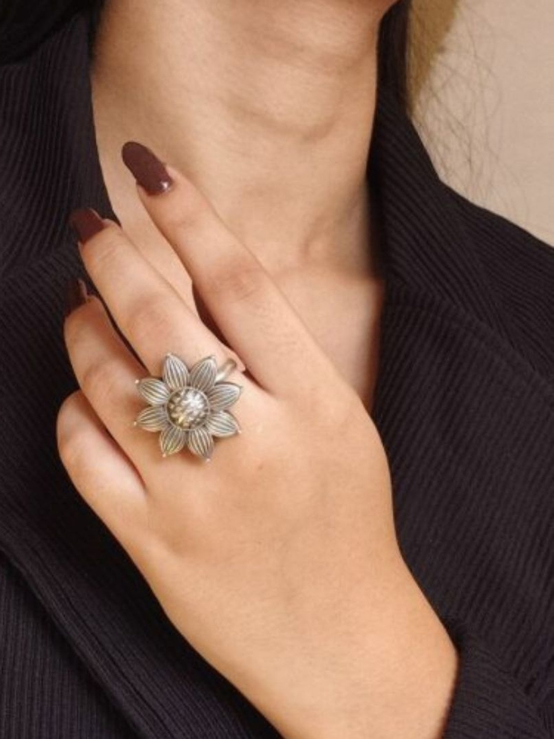 BANITHANI Silver-Plated Silver Finger Ring