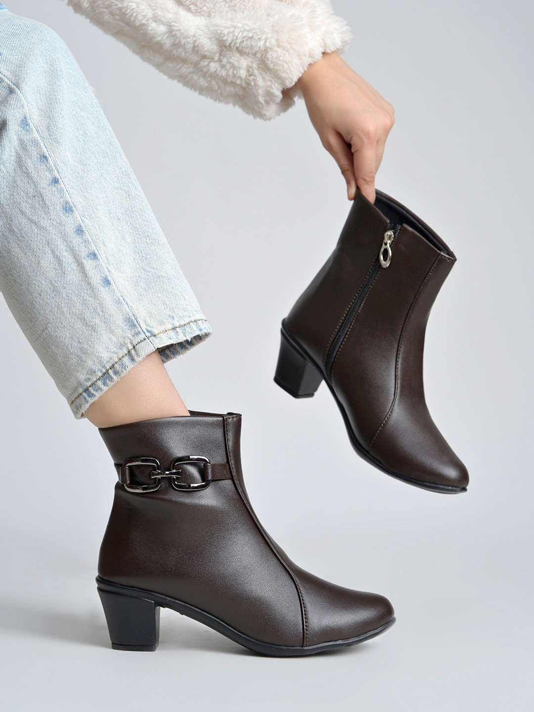 Shoetopia Women Pointed Toe Mid-Top Ankle Regular Boots