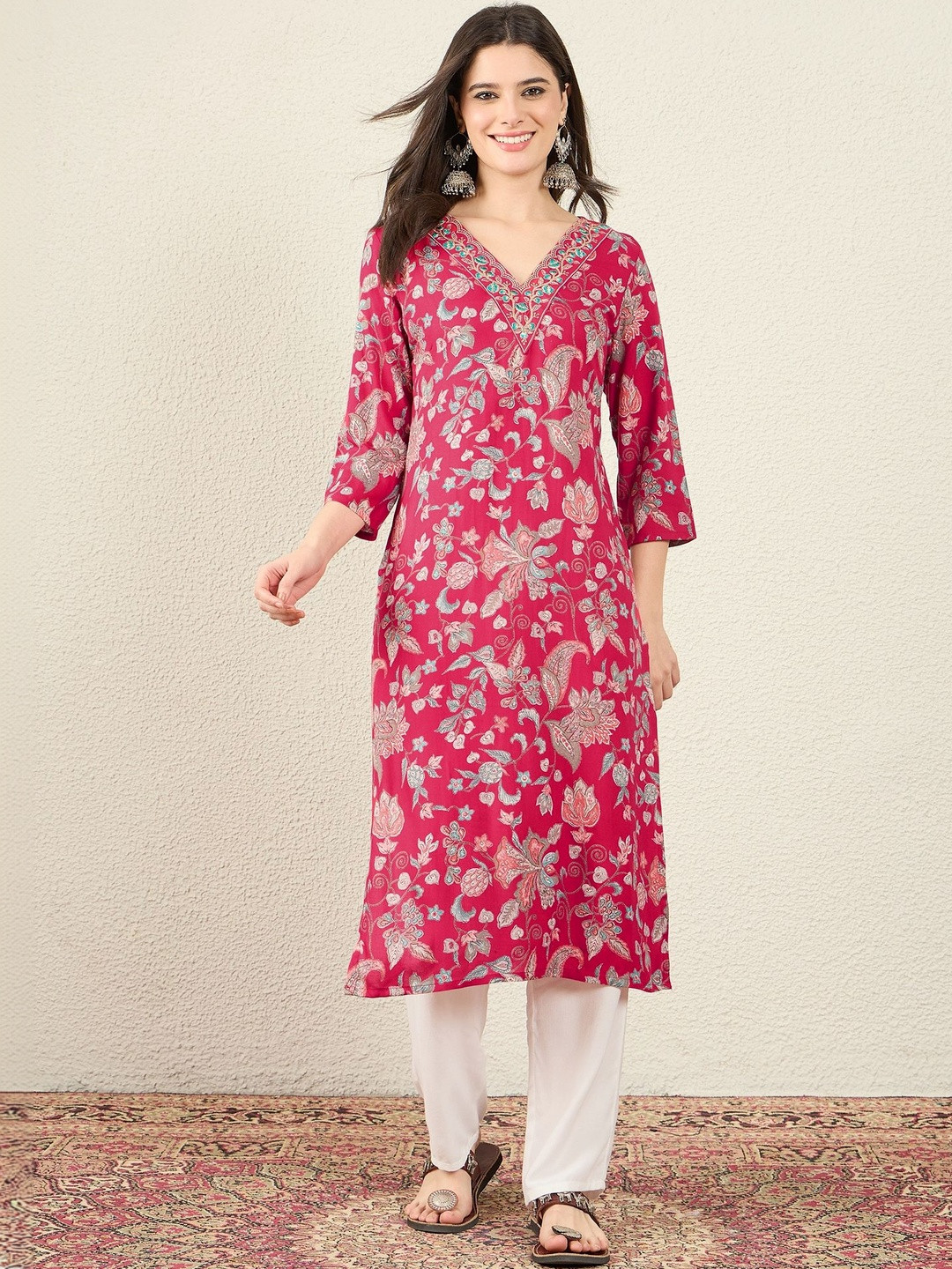 Anouk Women Floral Embroidered Kurta