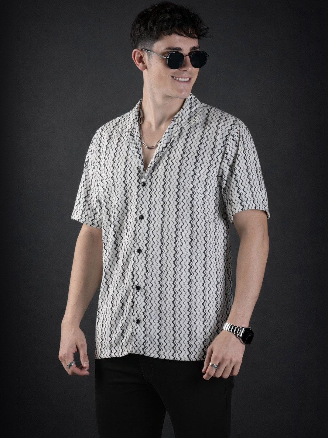MaverIQ Men Classic Printed Casual Shirt