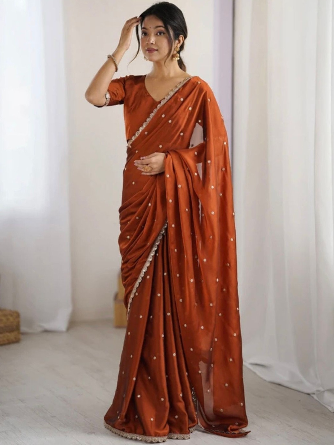 NAVANTIKA Embellished Zari Pure Georgette Saree