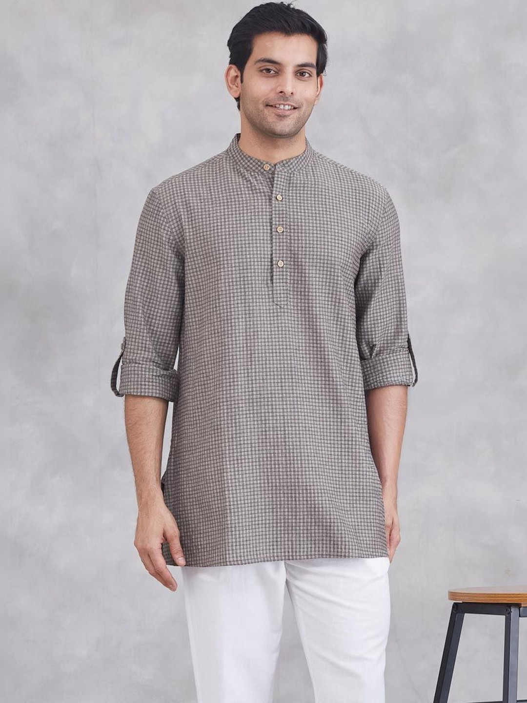 Fabindia Men Checked Thread Work Kurta