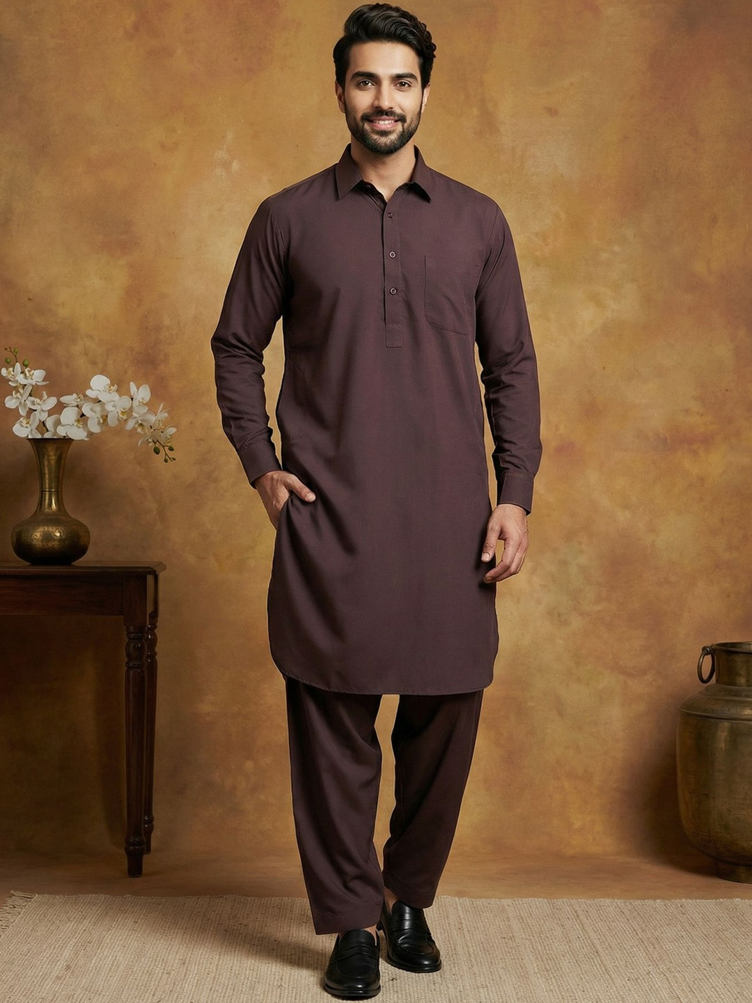 Jompers Men Regular Kurta with Patiala