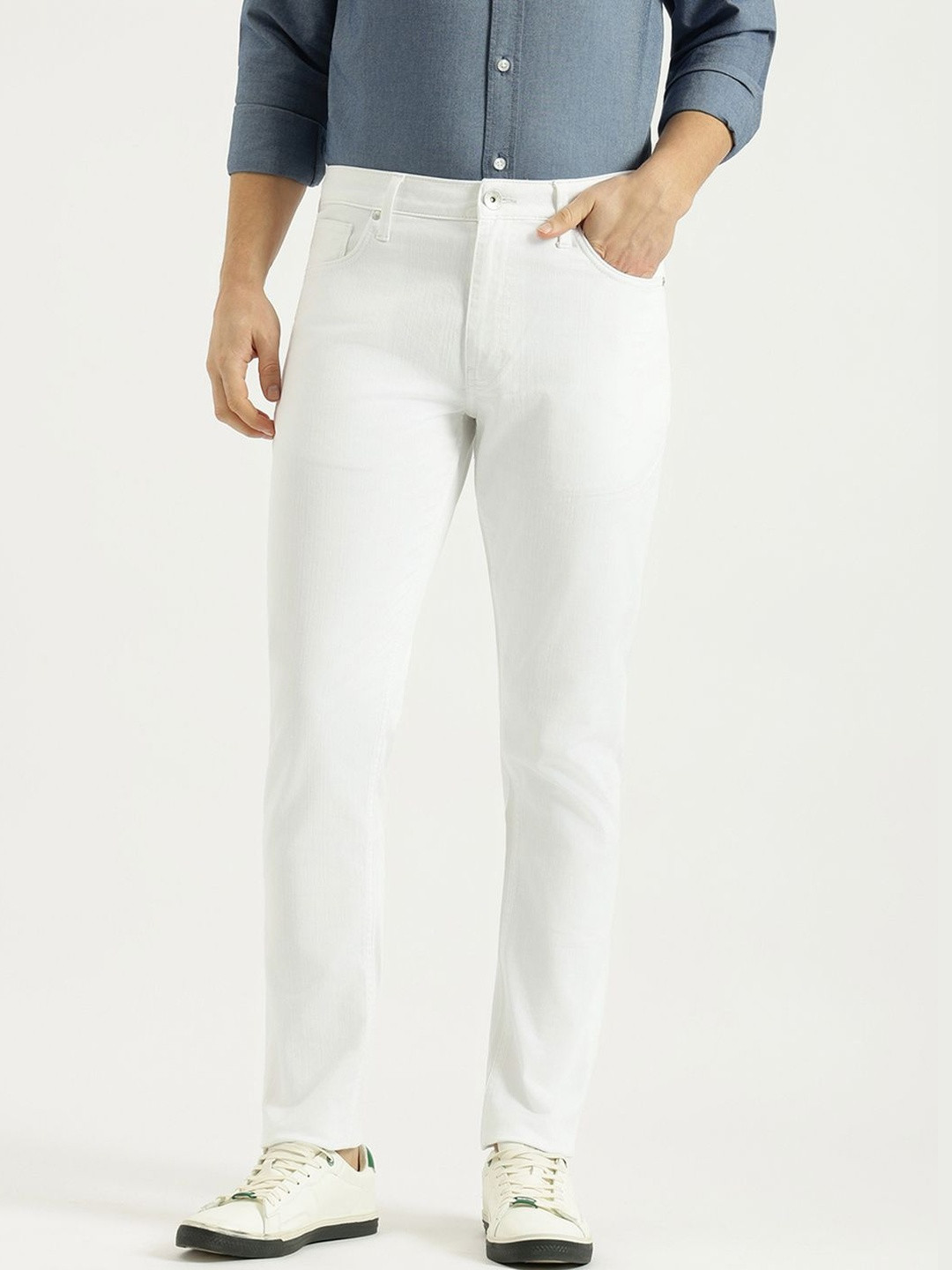 United Colors of Benetton Men Tapered Fit Mid-Rise Jeans