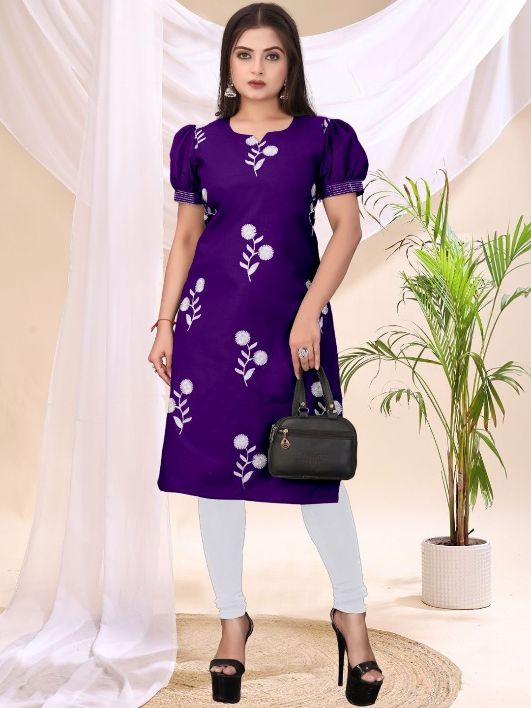 DHANSHREE TEX Botanical Embroidered Thread Work Pure Cotton Thread Work Kurti