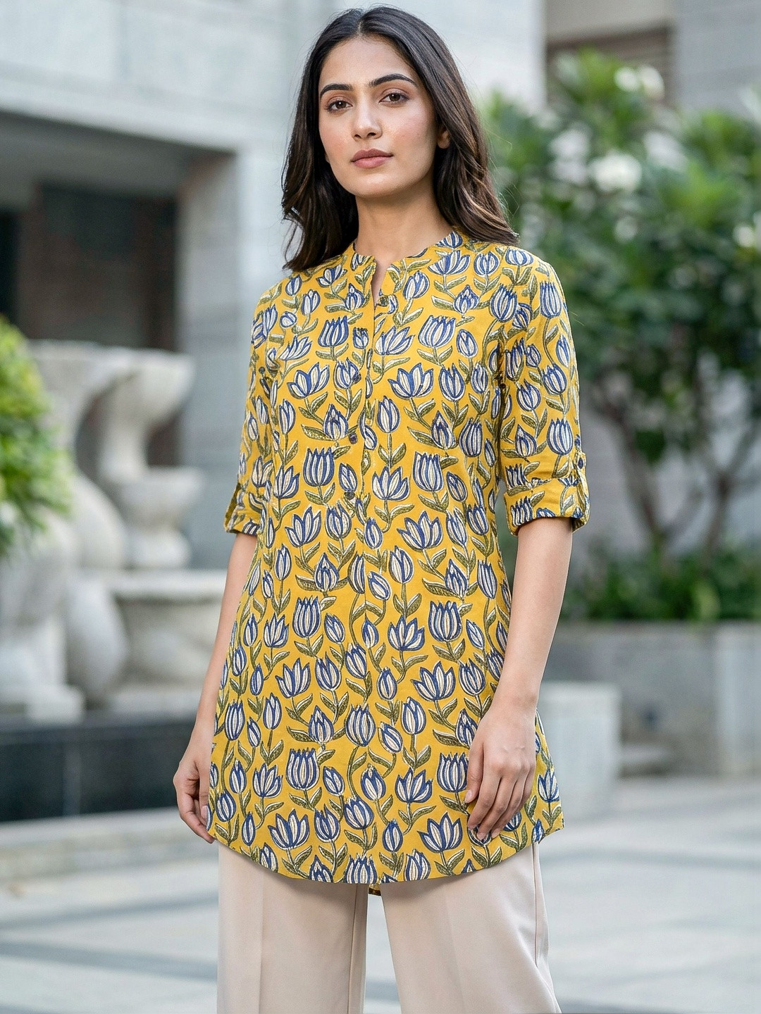 Kirrin Floral Printed Pure Cotton Kurti