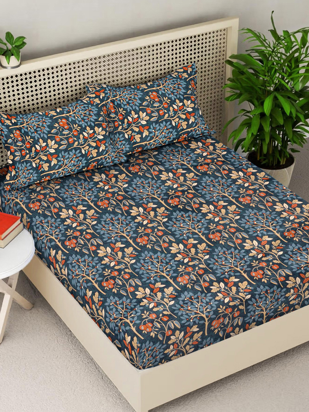 FABINALIV Navy Blue Floral 300 TC King Bedsheet with 2 Pillow Covers