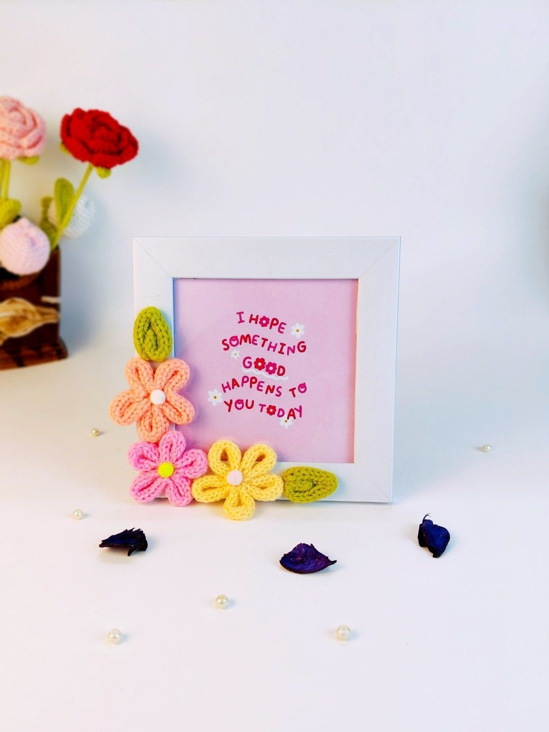 Giftii White & Pink Positive Quote Crochet Flower Table Photo Frame