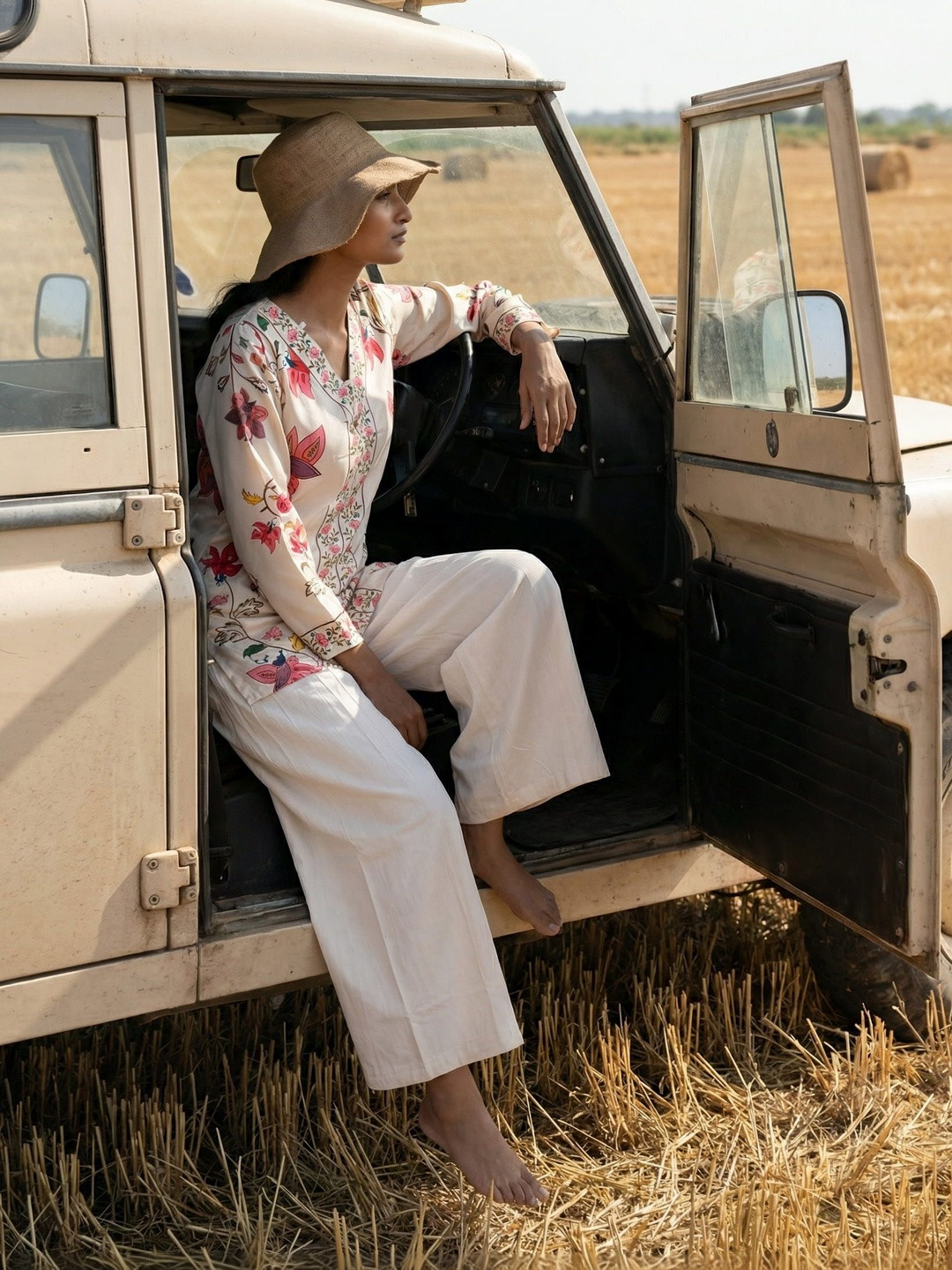 SANSKRUTIHOMES Cream Printed V-Neck Top & Trousers Rayon Co-Ords