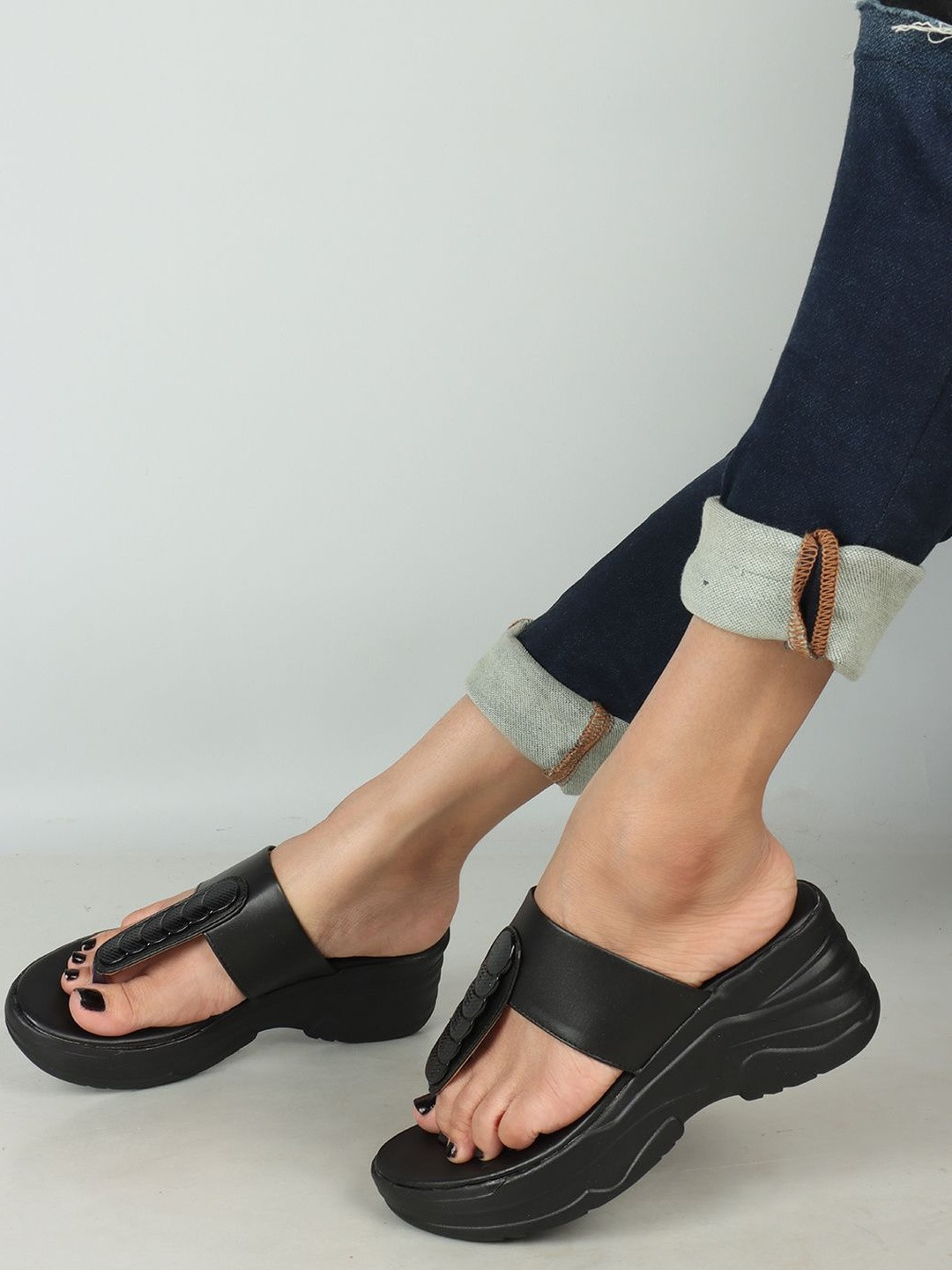 CORSICA Textured Wedge Sandals