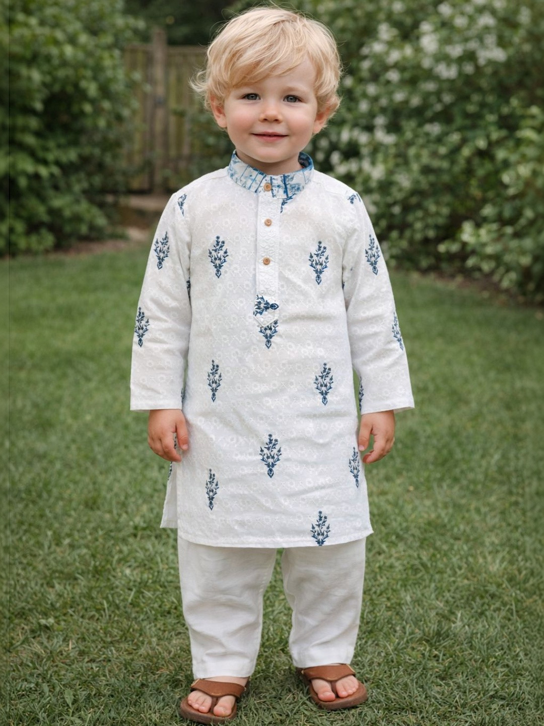 TRYBUY.IN Boys Ethnic Motifs Printed Regular Pure Cotton Kurta with Pyjamas