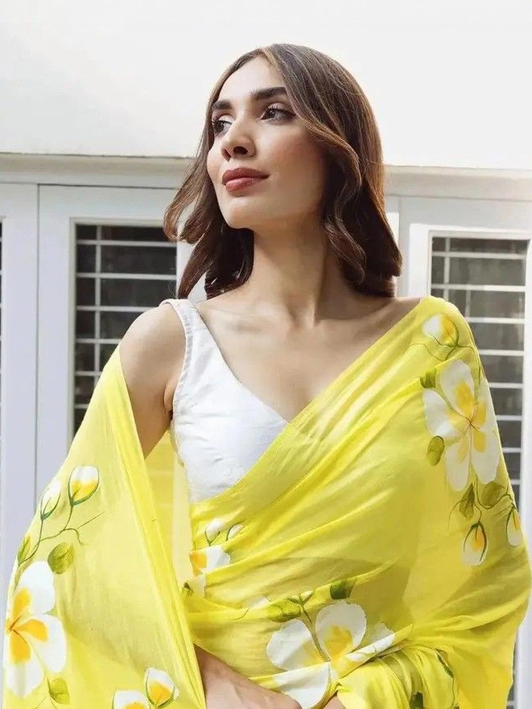 ALPENIKA Floral Pure Linen Saree