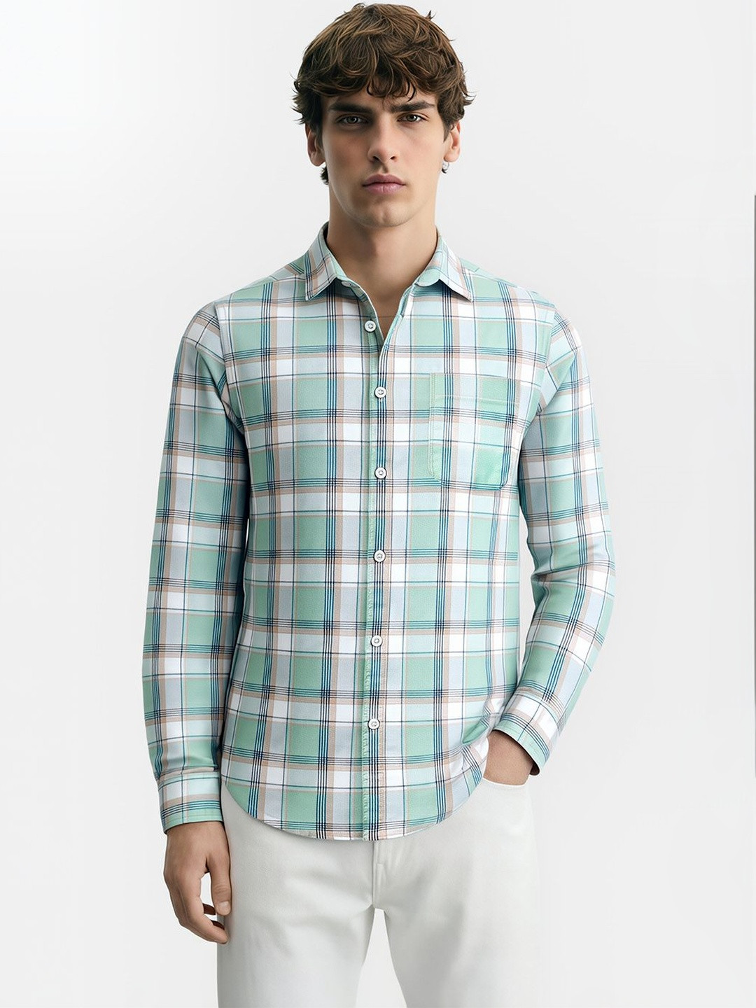 The Indian Garage Co Men Slim Fit Checked Casual Shirt