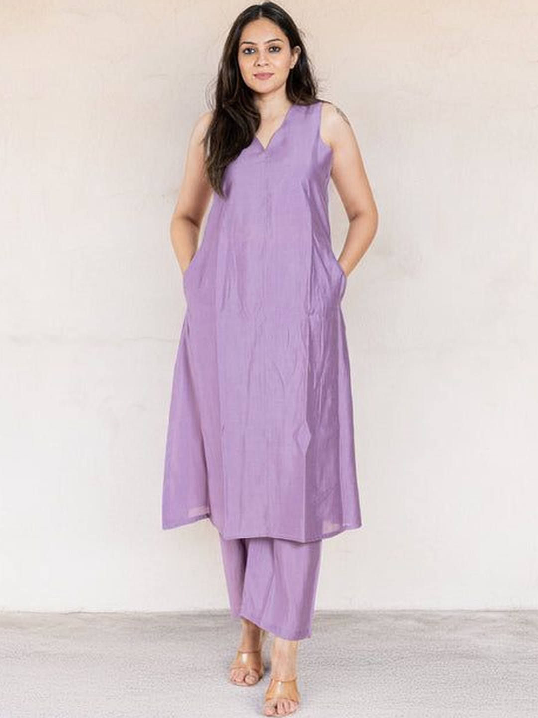 Royal Export Women Regular Kurta with Trousers