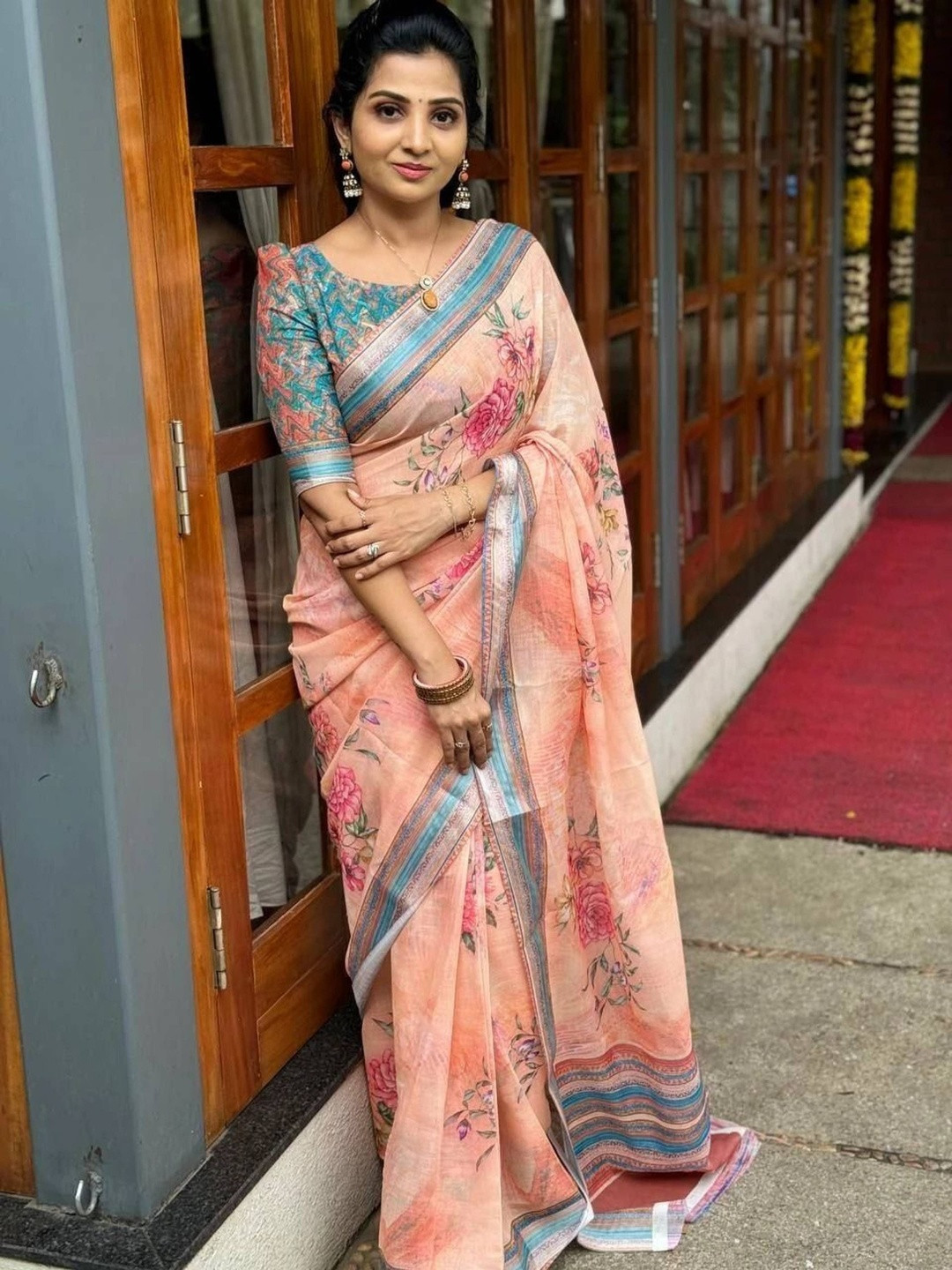 ALPENIKA Floral Pure Linen Saree