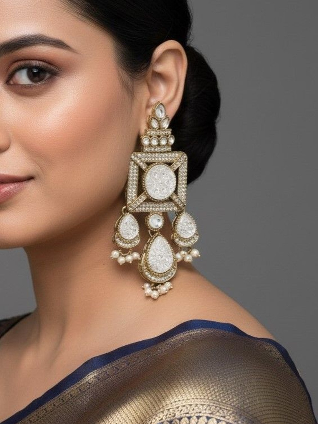 SGA FASHION Geometric Drop Earrings