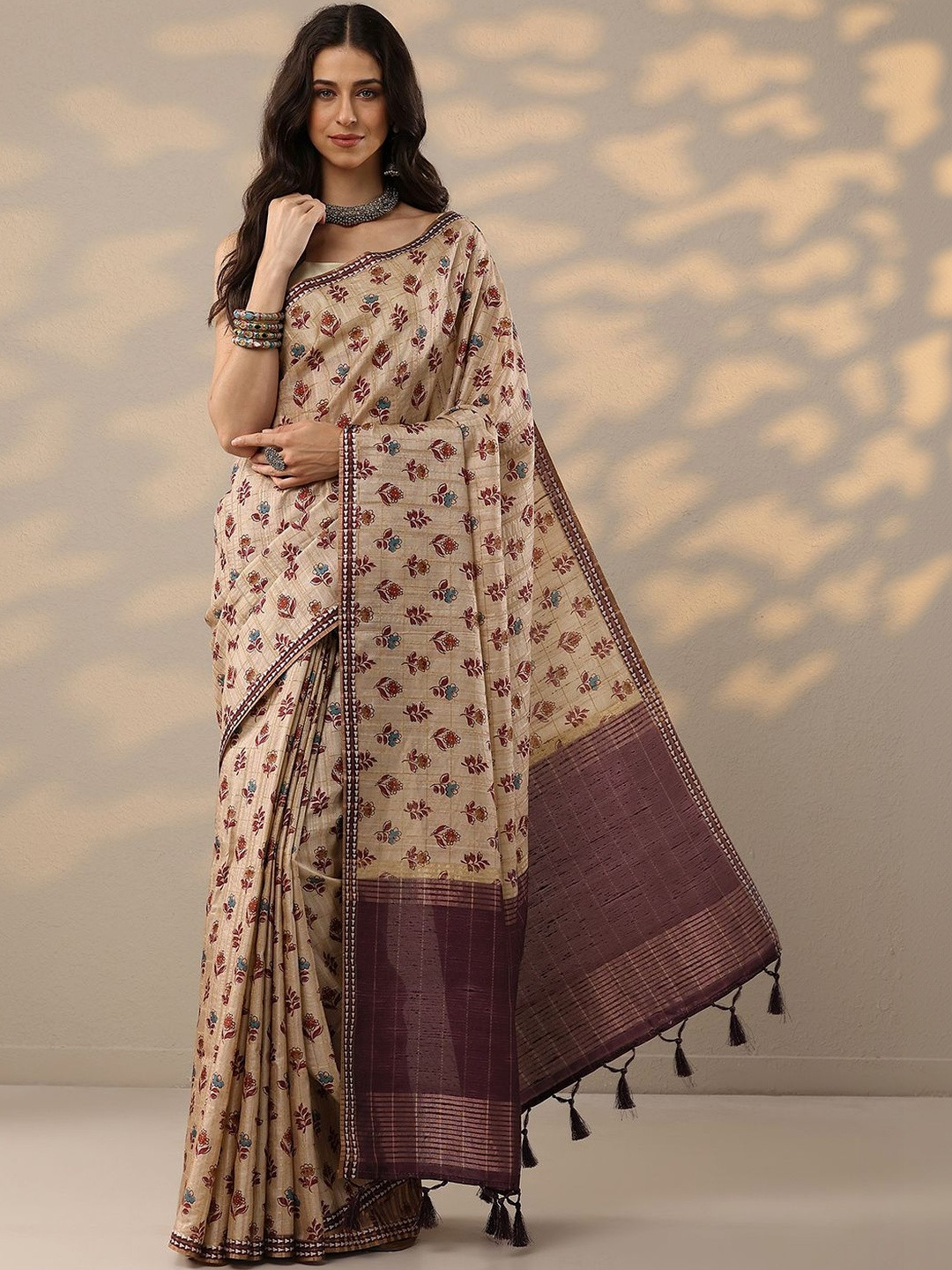 Libas Beige Ikkat Printed Saree With Unstitched Blouse Piece