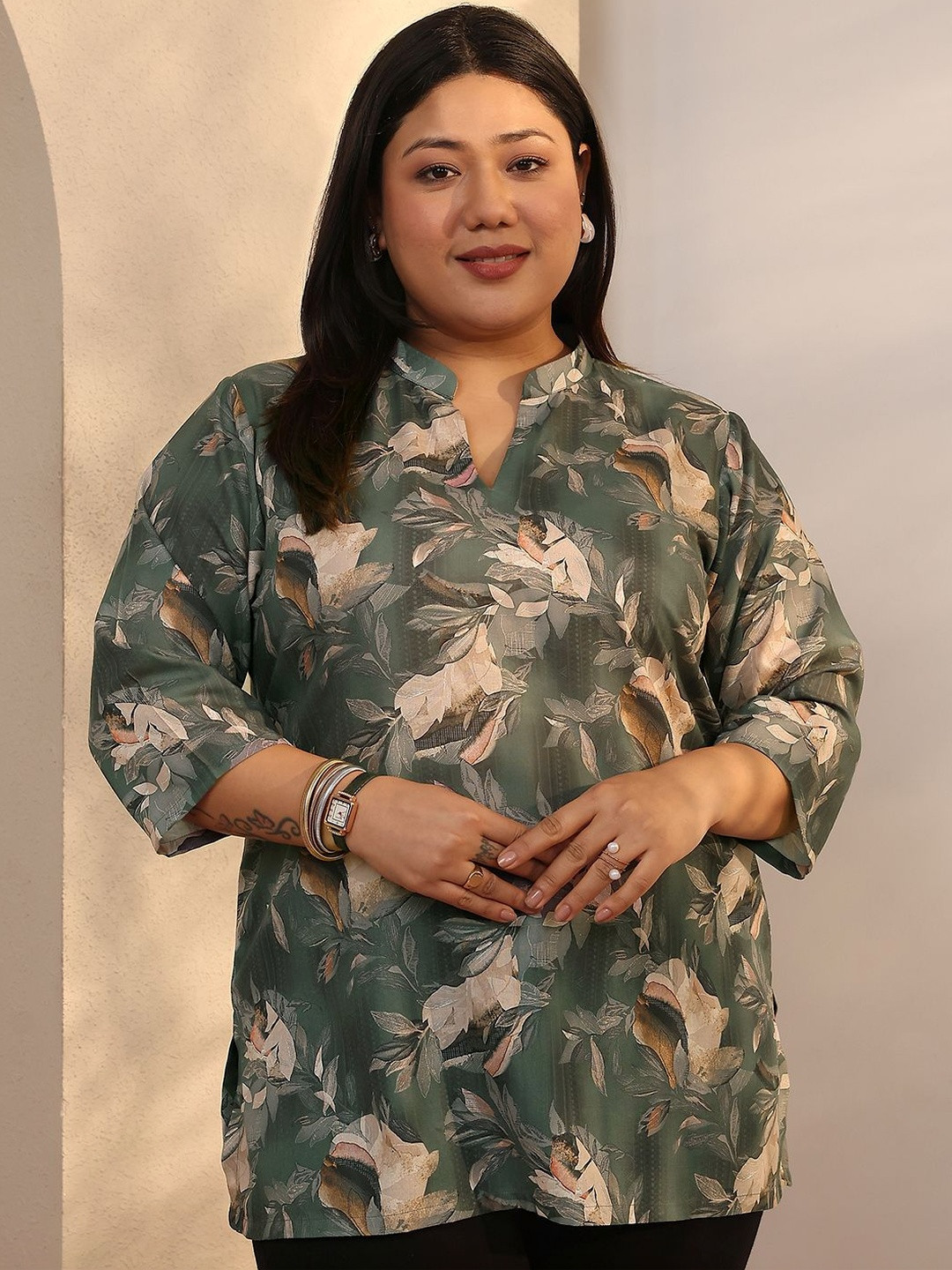 Extra Love By Libas Plus Size Floral Printed Kurti