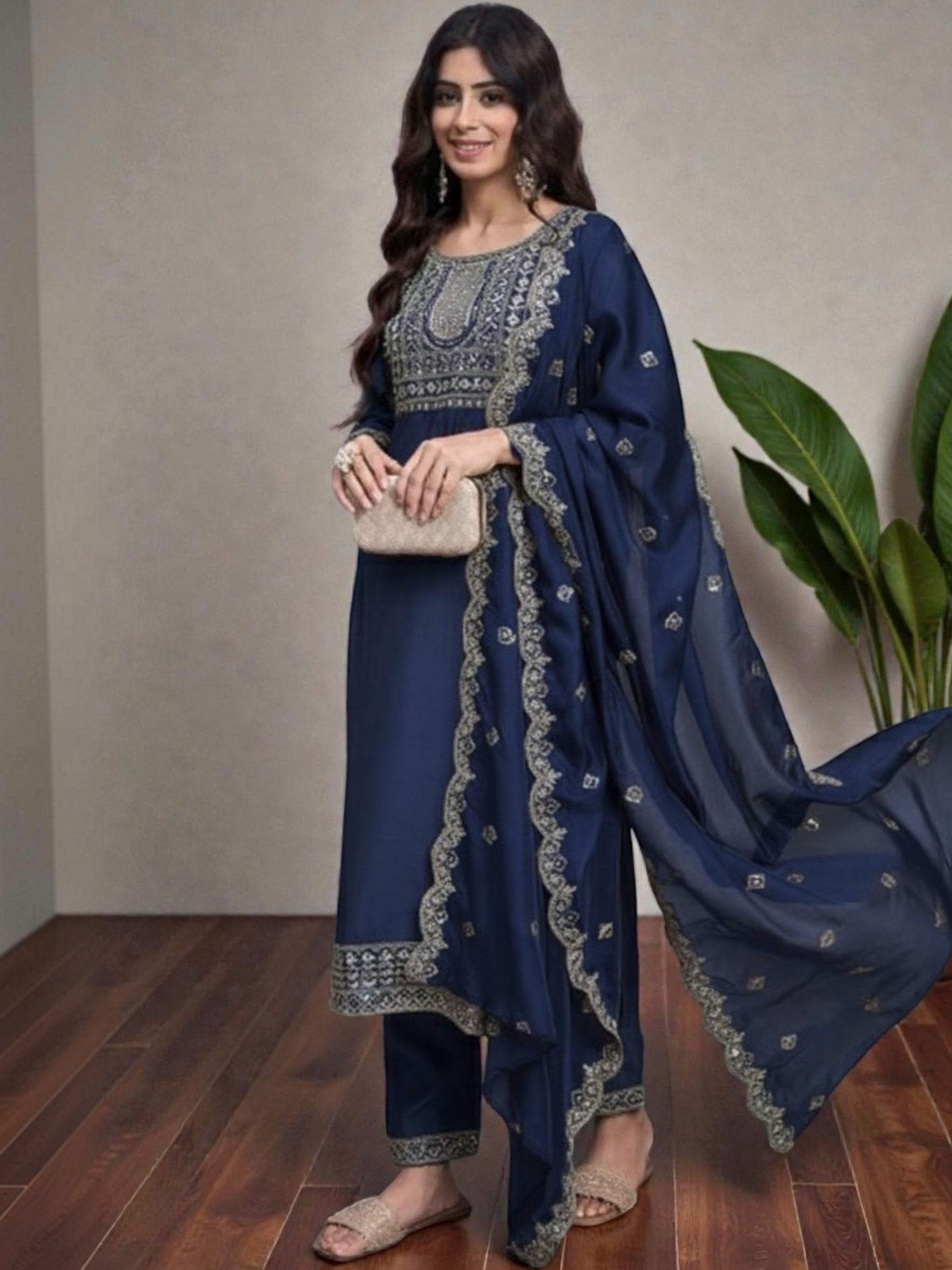 Glamelab Women Ethnic Motifs Embroidered Regular Thread Work Kurta with Trousers & With Dupatta