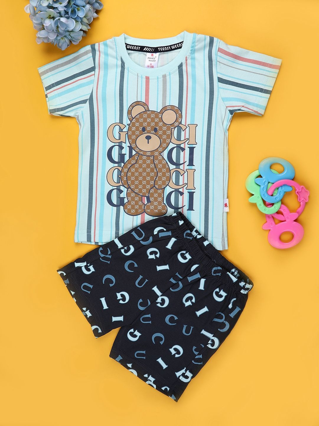 V-Mart Boys Printed T-shirt with Shorts