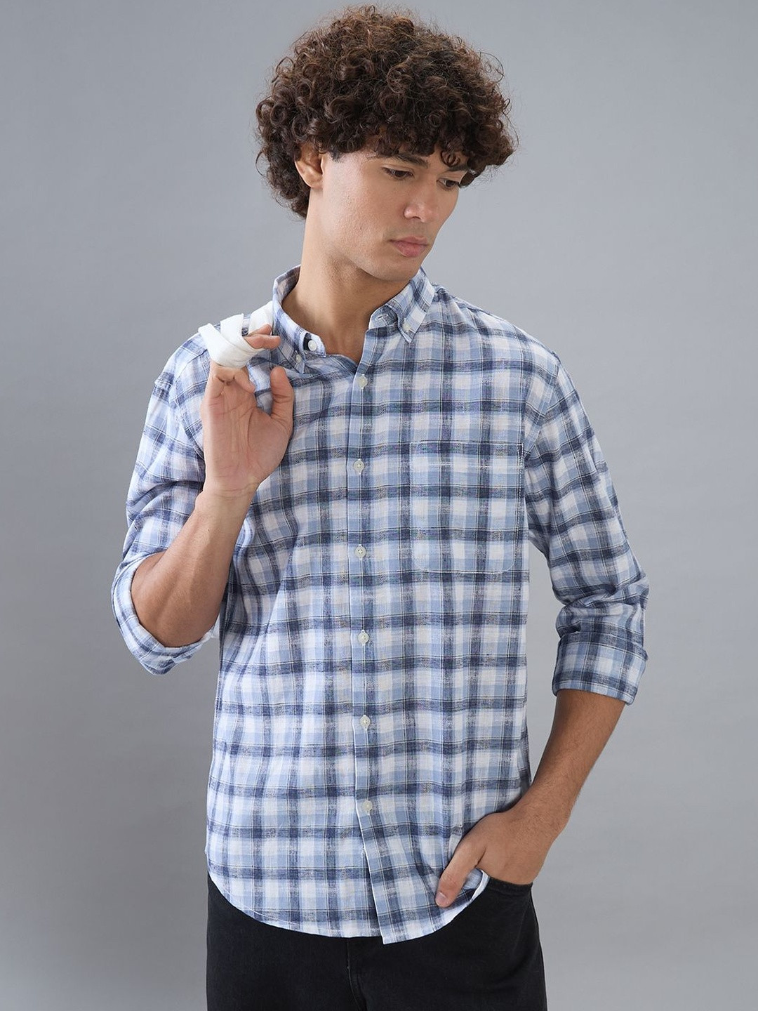 THE SHIRT CODE Men Checked Casual Shirt