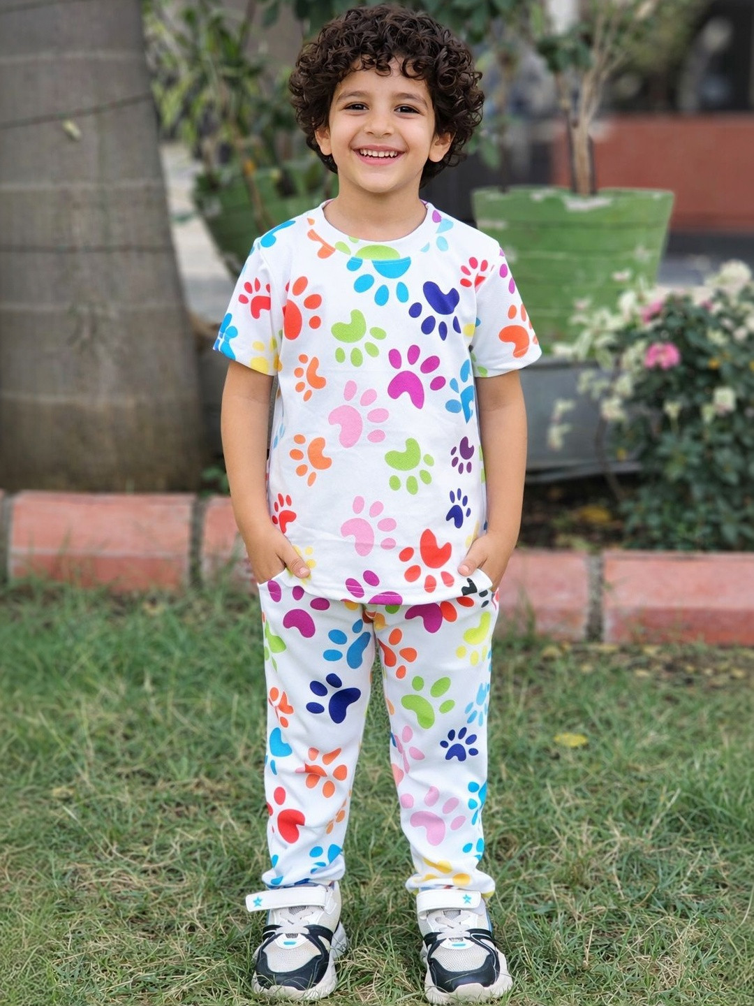 Nakshatra Unisex Kids Printed T-shirt with Pyjamas