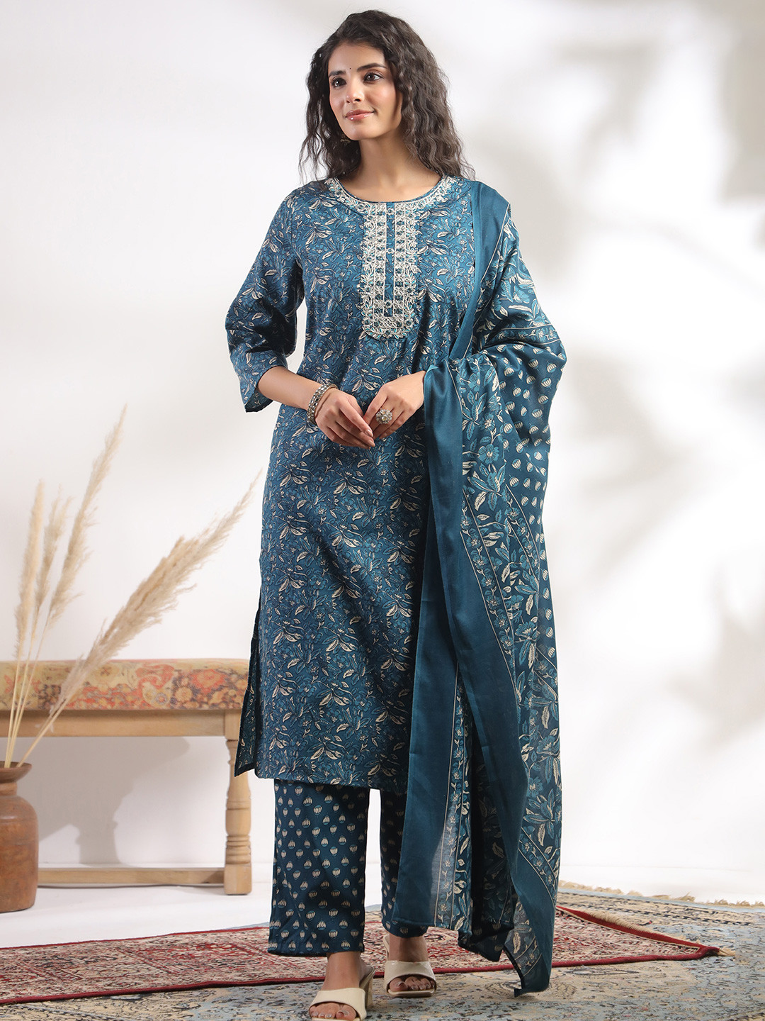 Kirrin Women Printed Pure Cotton Kurta with Trousers & With Dupatta