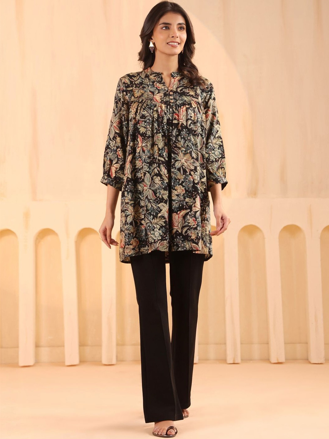 Larqi Viscose Rayon Mandarin Collar Printed Tunic