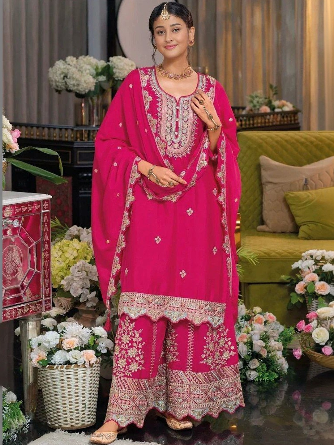 CARTYSHOP Women Ethnic Motifs Embroidered Regular Thread Work Kurta with Palazzos & With Dupatta