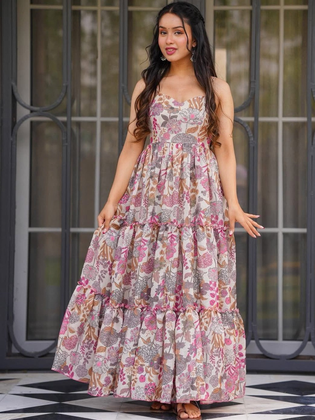 TWINS LADY Floral Print Maxi Dress