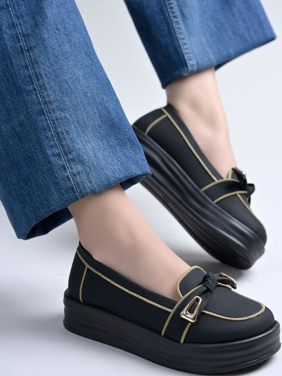 Shoetopia Women Loafers