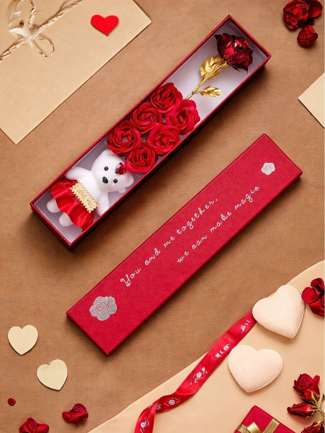 EarthCraft 8-Pcs Roses A Soft Toy Teddy And A Rose Gift Set