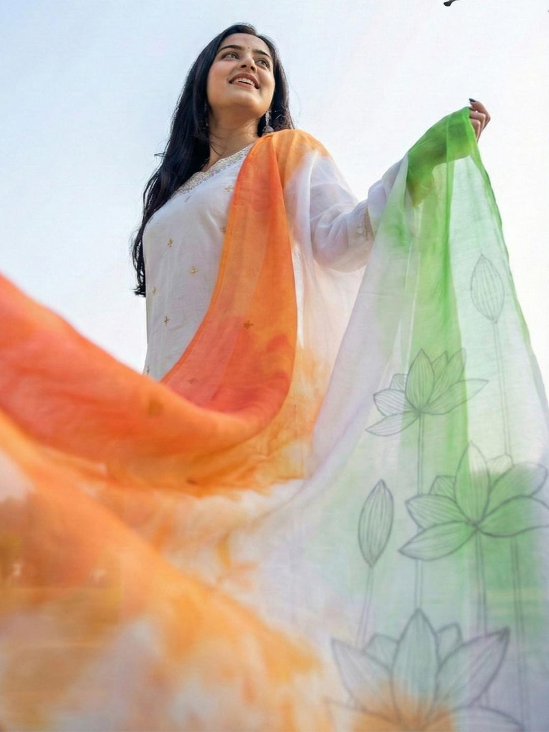 KALINI Ombre Dyed Tricolor Chiffon Dupatta