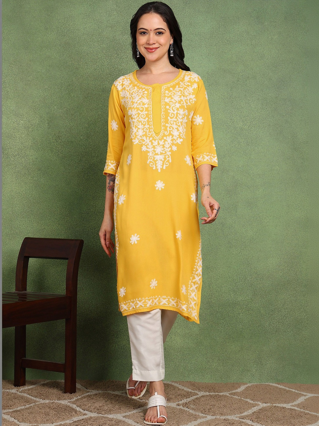 RANGAA NAWAAB Women Embroidered Indigo Kurta
