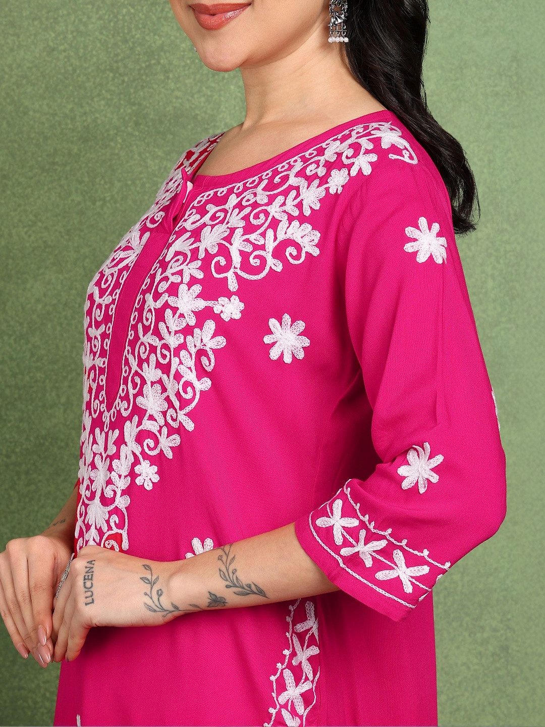 RANGAA NAWAAB Women Embroidered Indigo Kurta