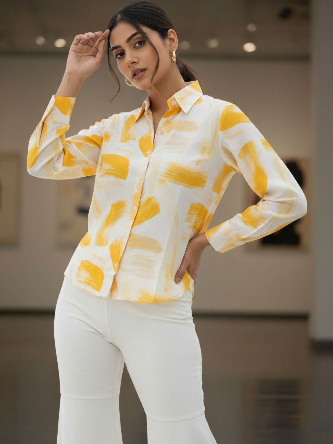 The Roadster Lifestyle Co Printed Shirt Collar Shirt Style Tops