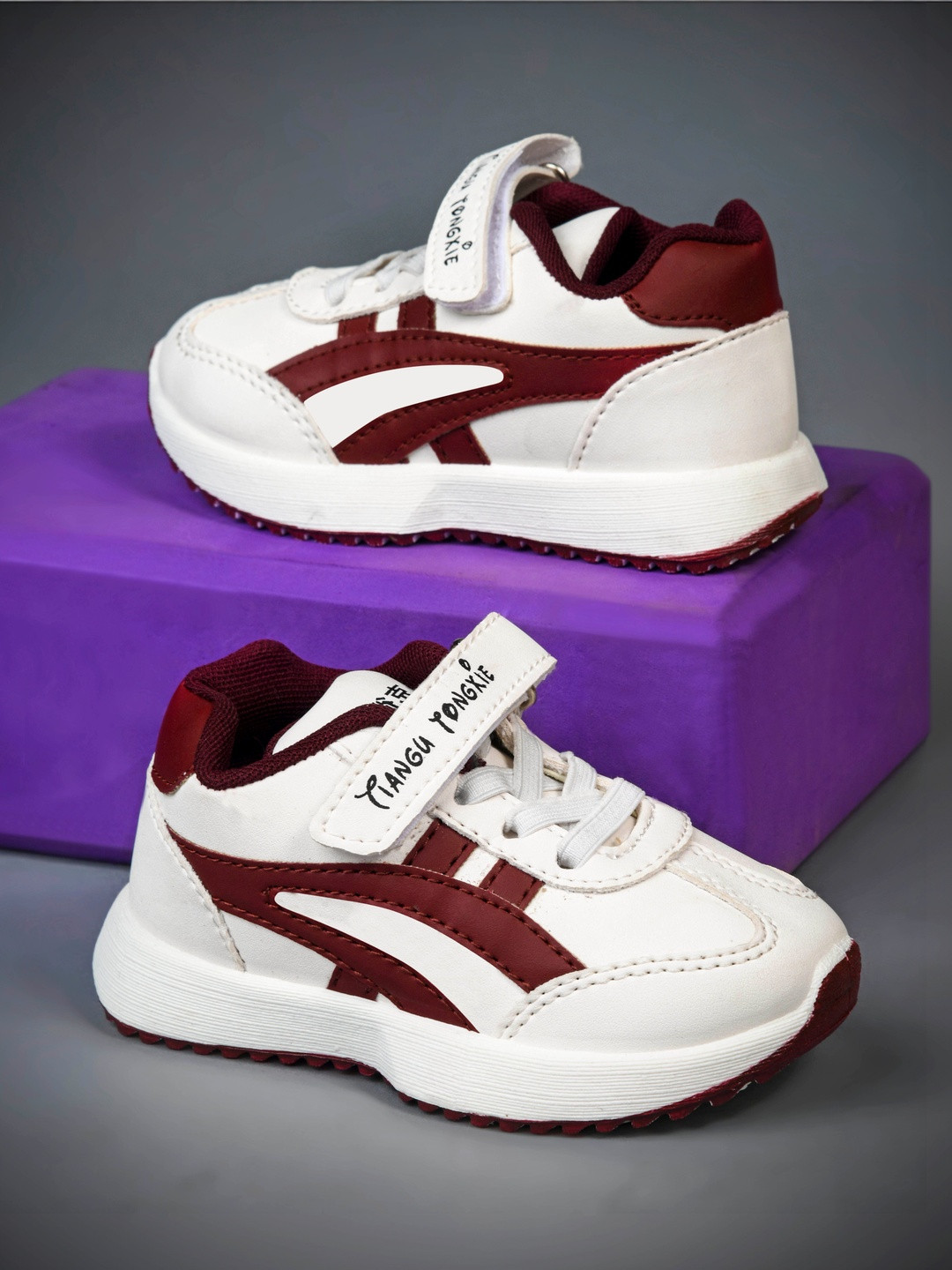 OXTRID Unisex Kids Colourblocked Sneakers