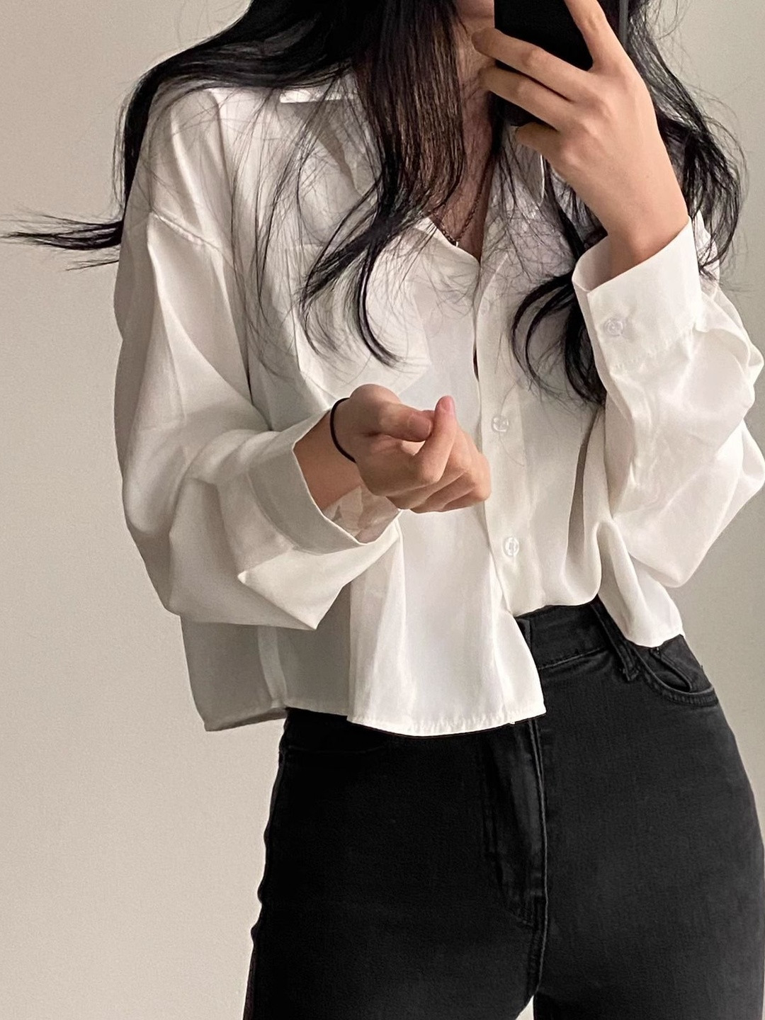 White Solid Regular Fit Casual Shirt