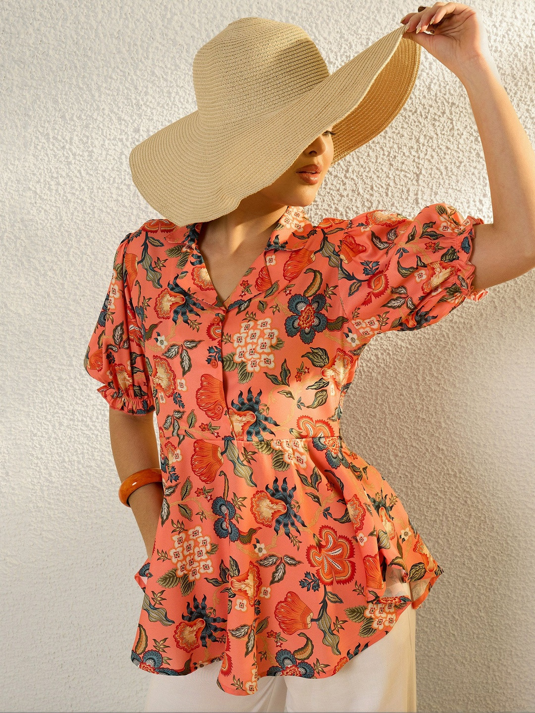 SASSAFRAS Floral Print Puff Sleeve Top