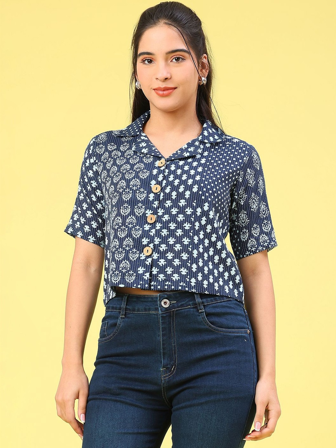 LIMEROAD Women Printed Casual Shirt