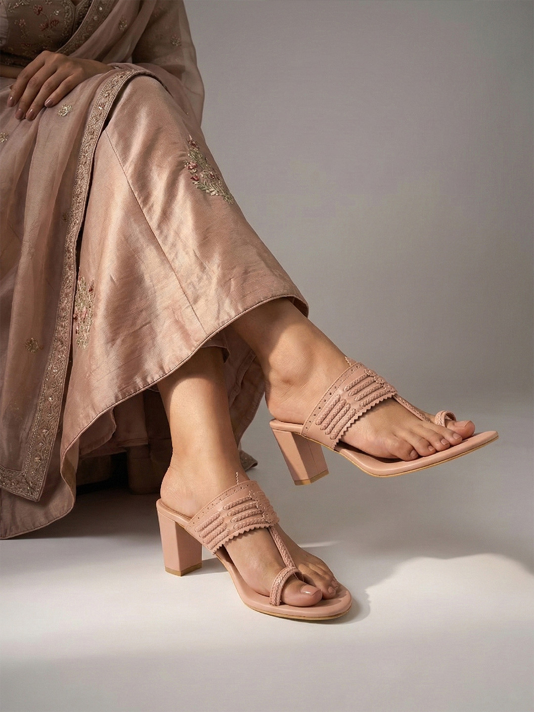 CHAAL CHALAN Shai Kolhapuri Heels