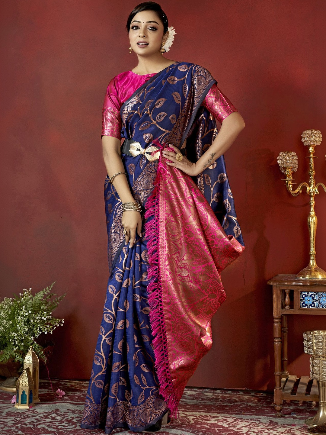 SURUKH Ethnic Motifs Zari Silk Blend Heavy Work Banarasi Saree