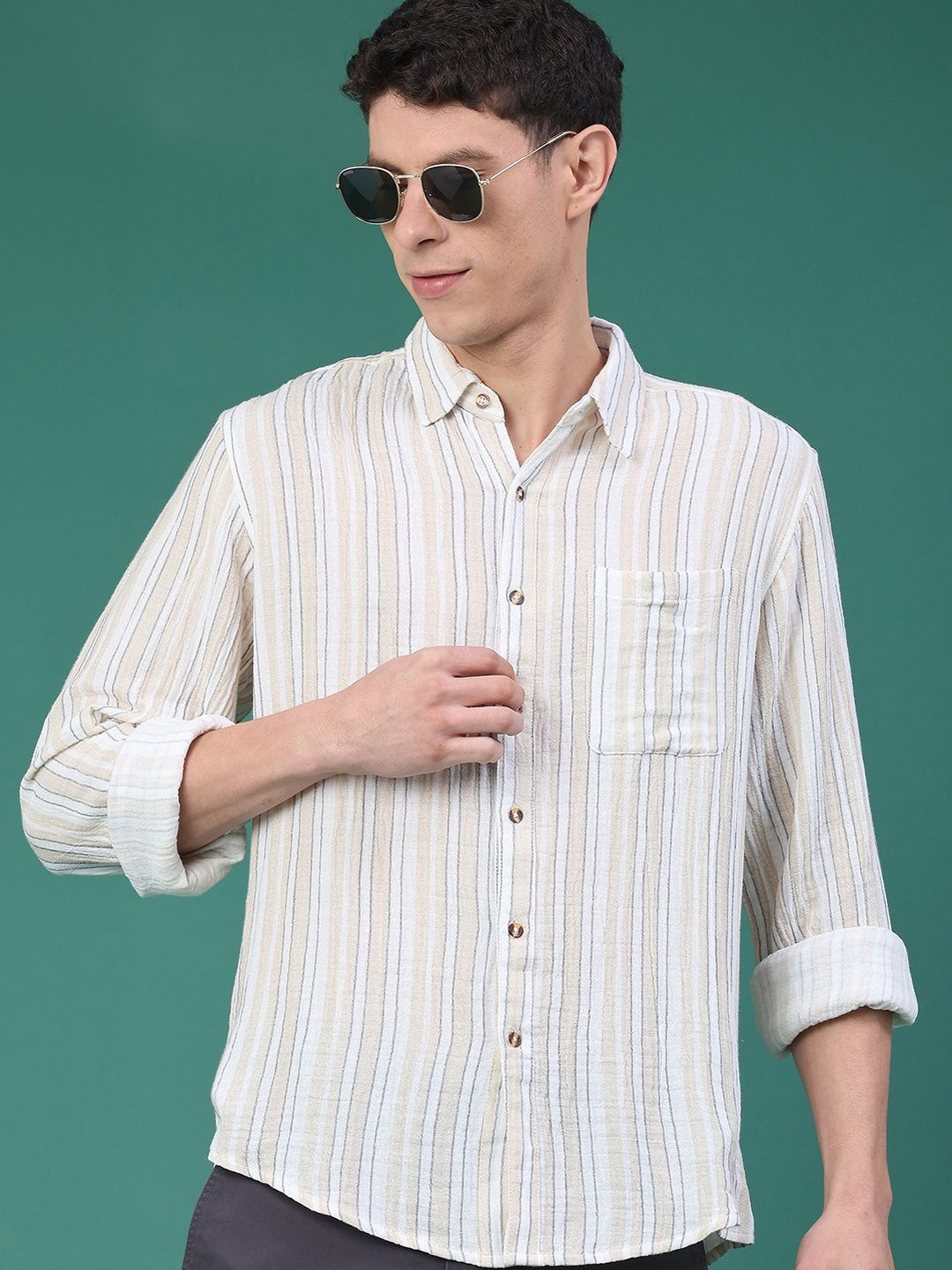LIMEROAD Men Striped Casual Shirt
