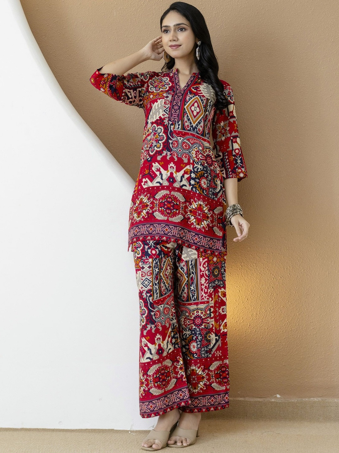 Berrylicious Printed Mandarin Collar Tunic With Palazzos Co-Ords