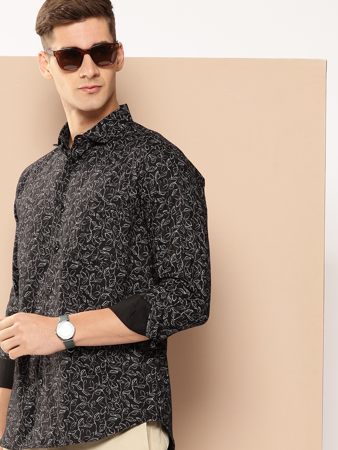 DIVISIVE Comfort Slim Fit Floral Printed Casual Shirt
