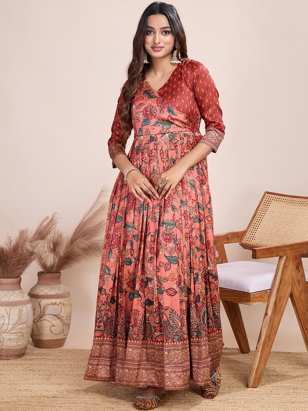 KALANANDI Printed V-Neck Fit and Flare Maxi Dresses
